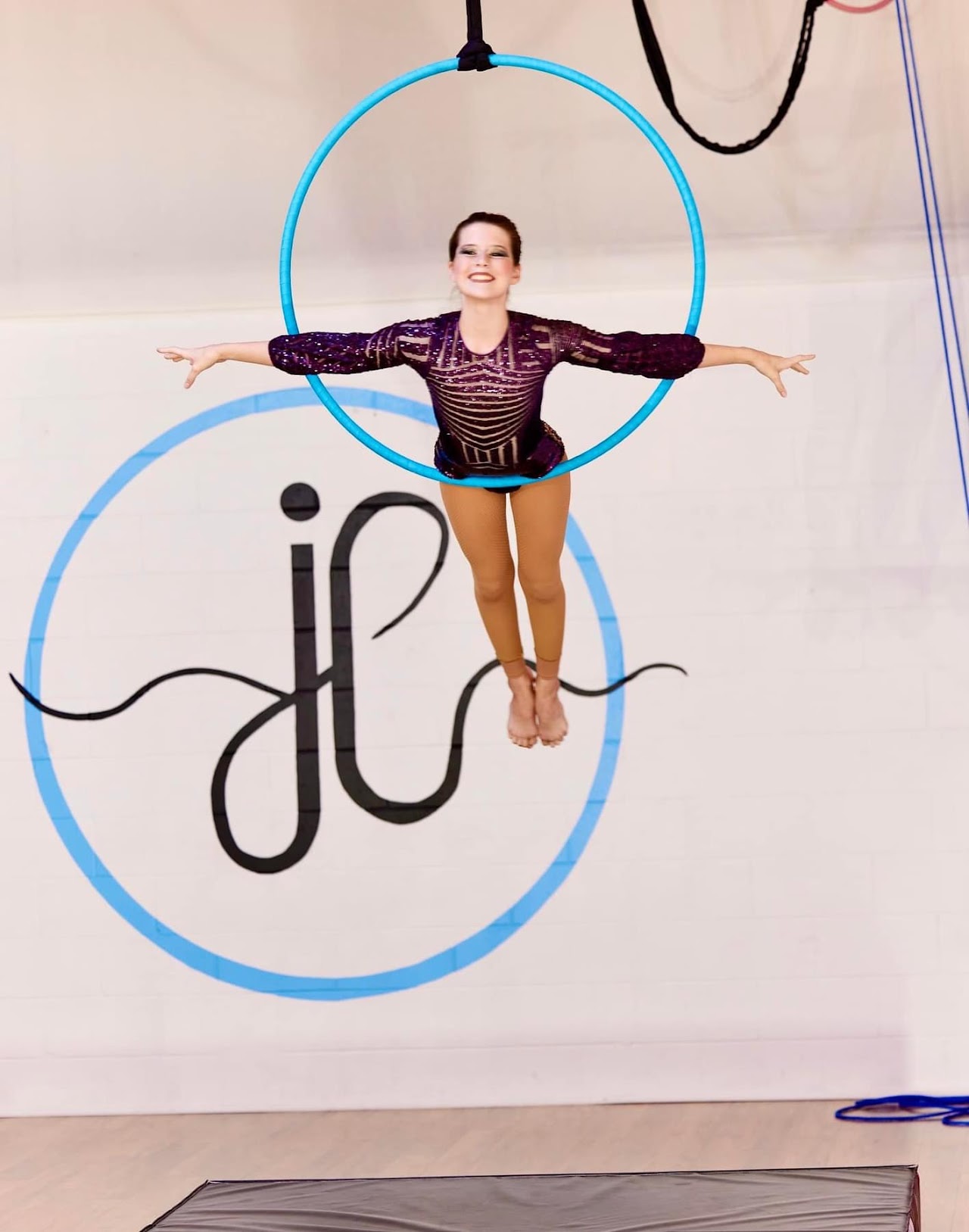 Joyce Lemos Aerial Arts & Dance Academy, Orlando dance studio