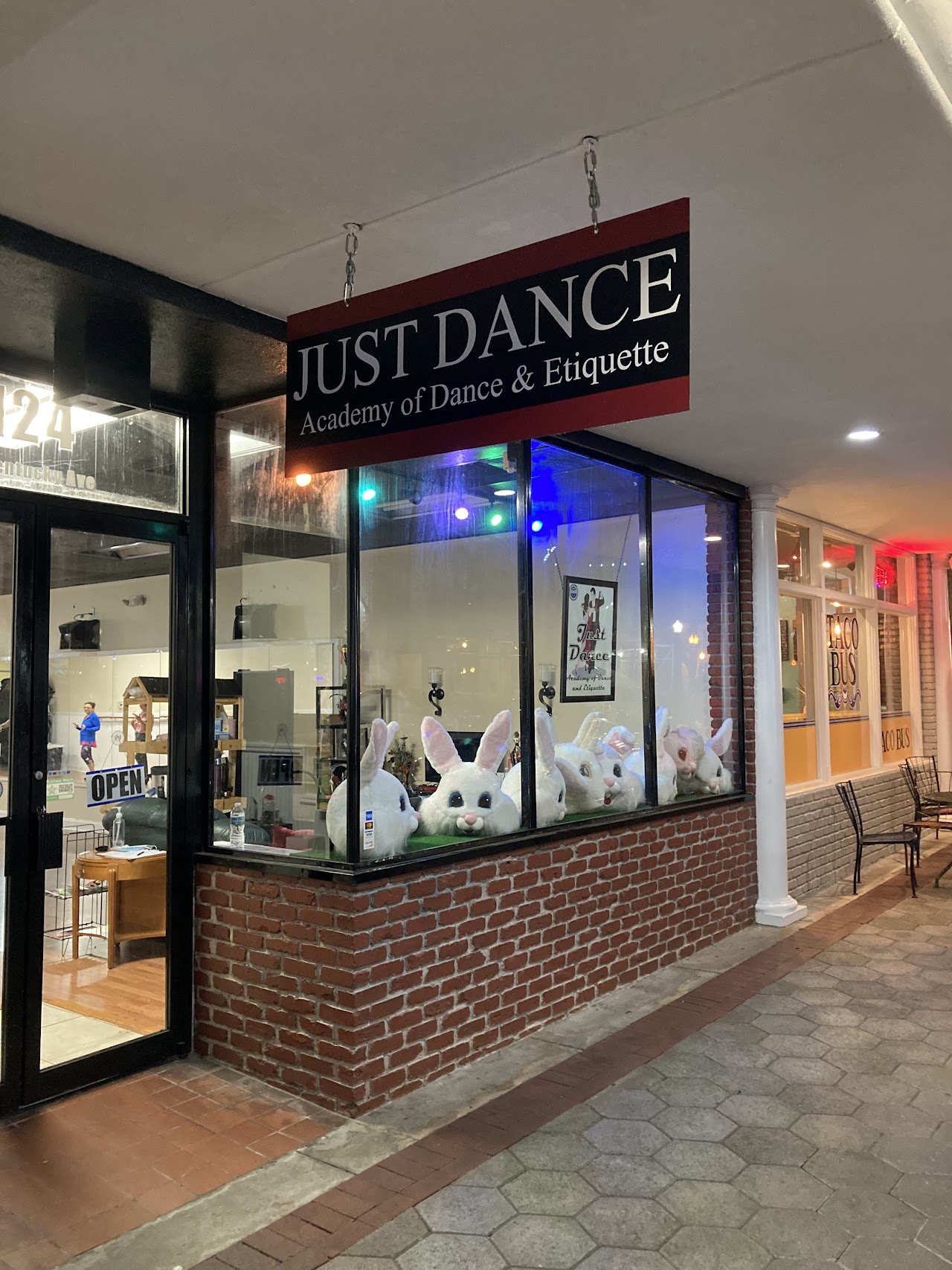 Just Dance, Orlando dance studio