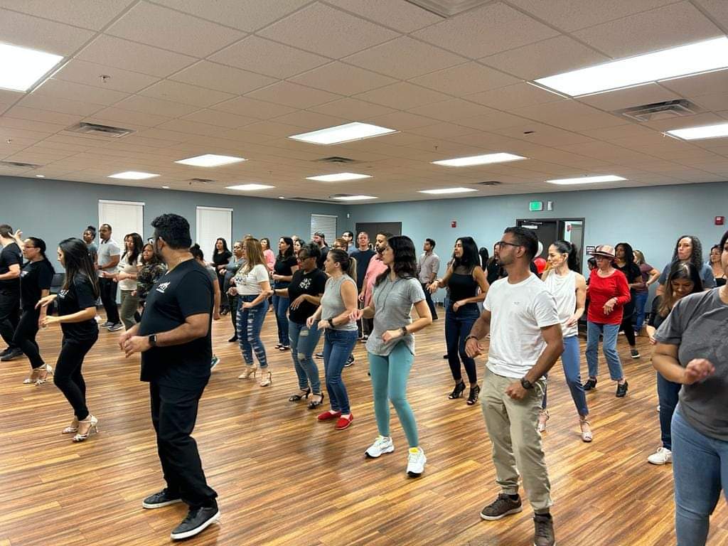 Salsa Heat Lake Mary @Live Love Baila, Orlando dance studio